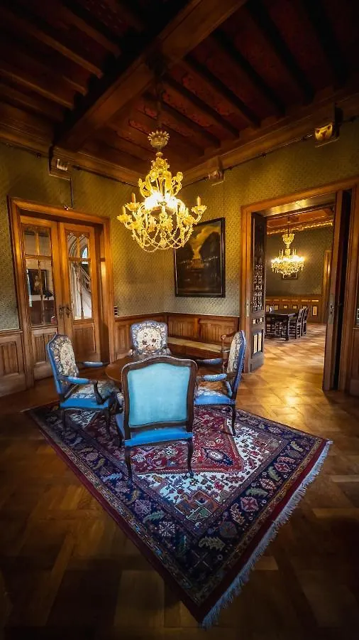 Bed and Breakfast Castle ten Berghe  à Bruges