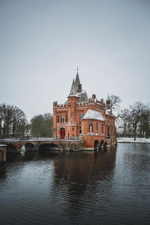 Castle Ten Berghe Chateau Bed & Breakfast Bruges Belgium