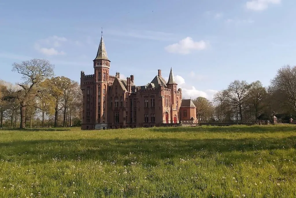 Castle Ten Berghe Chateau Bed and Breakfast Bruges Belgio