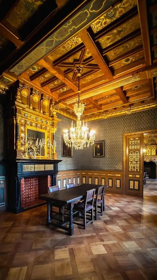 Castle Ten Berghe Chateau Bed and Breakfast Μπριζ 0*,